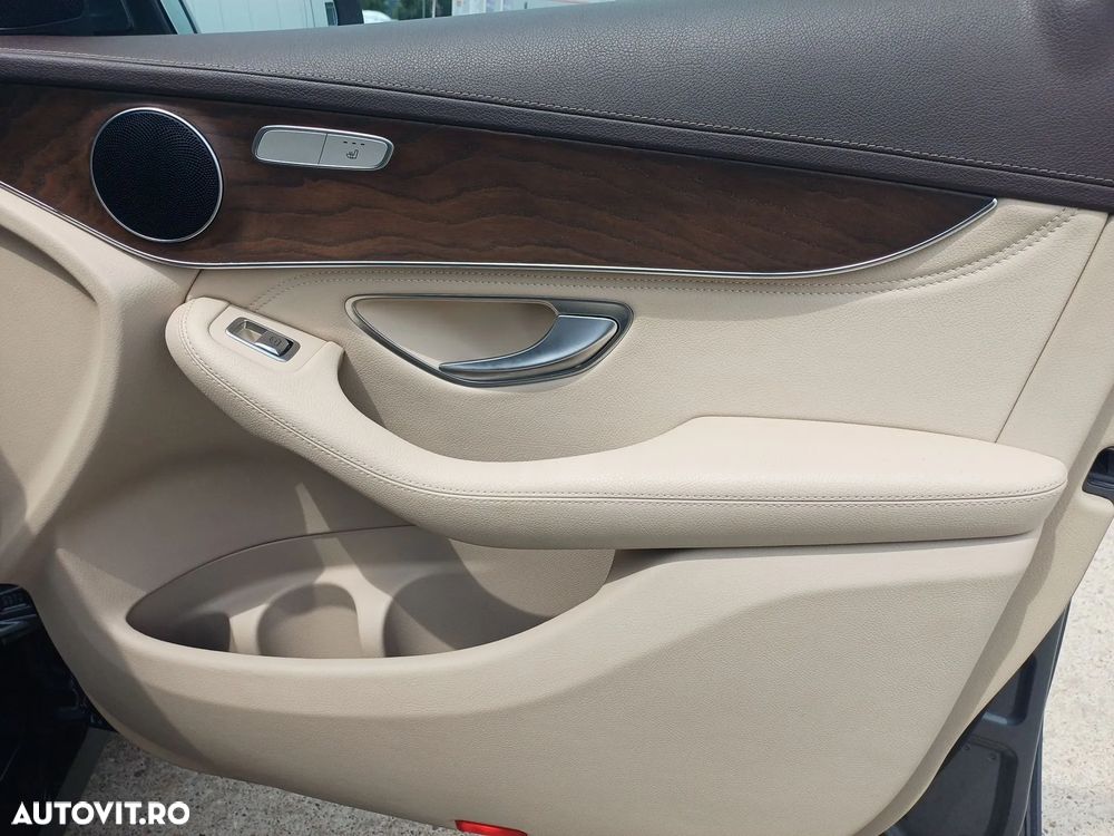 Mercedes-Benz GLC 220 d 4MATIC 9G-TRONIC Exclusive - 26