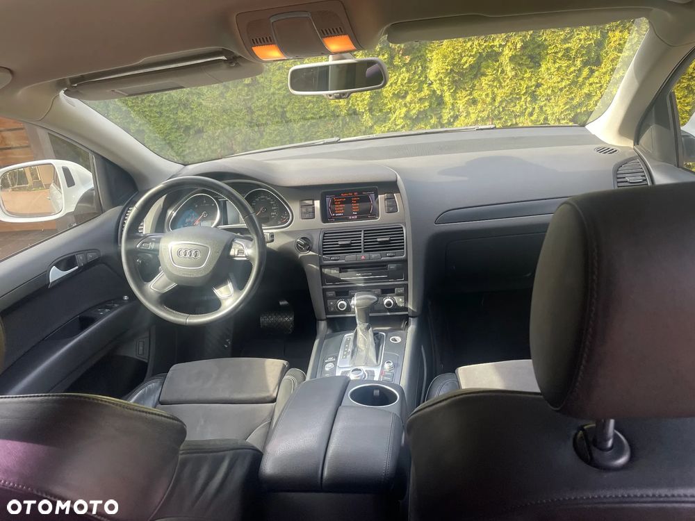 Audi Q7 - 13