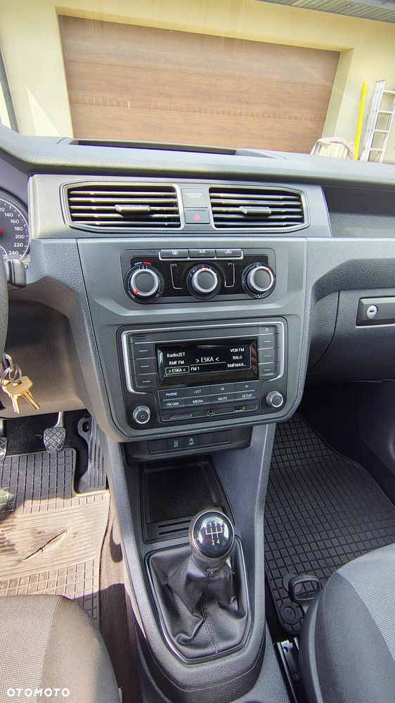 Volkswagen Caddy 2.0 TDI Alltrack - 8