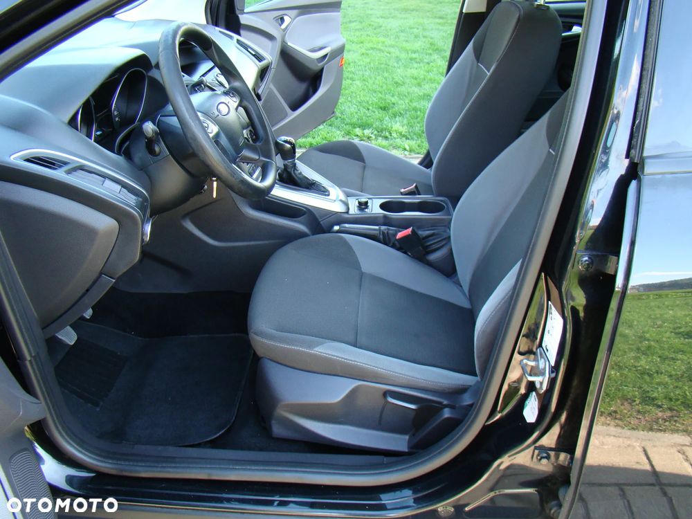 Ford Focus - 21