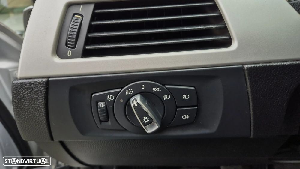 BMW 320 d Navigation - 20