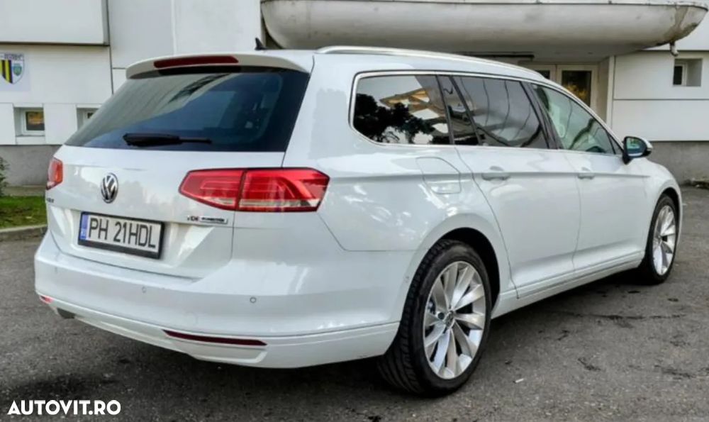 Volkswagen Passat 1.6 TDI (BlueMotion Technology) DSG Comfortline - 4