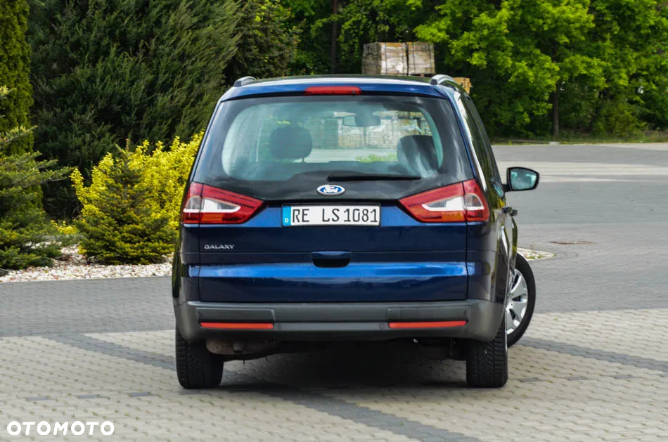 Ford Galaxy 2.0 Business Edition - 22