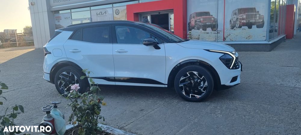 Kia Sportage 1.6 T-GDI PHEV 6AT 4x4 GT Line - 17