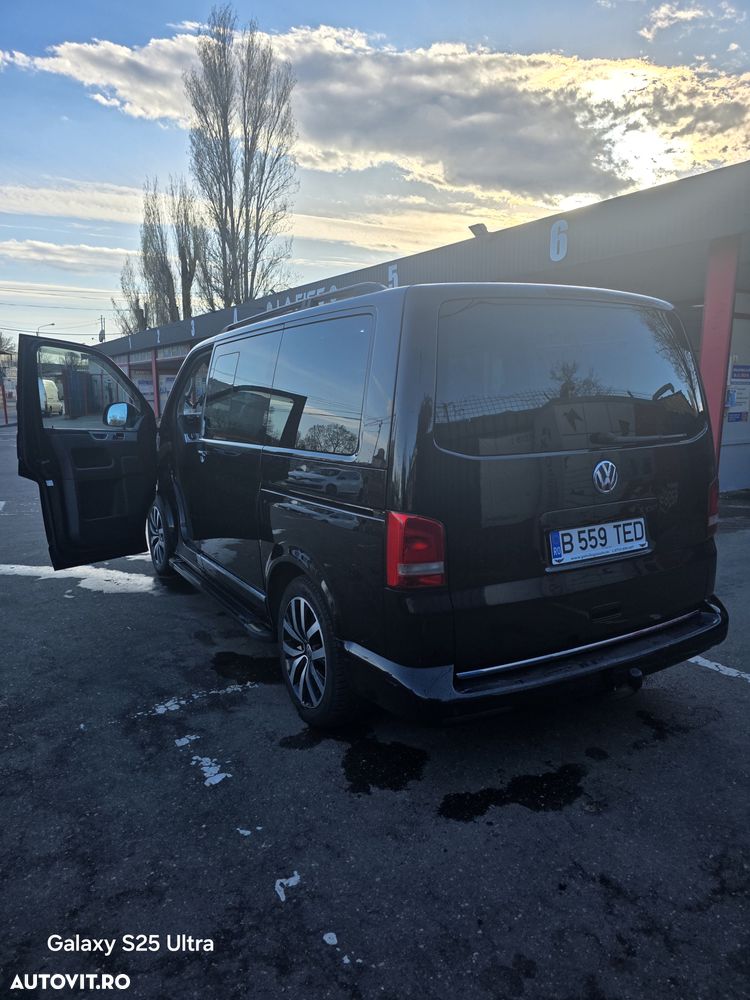Volkswagen Multivan - 13