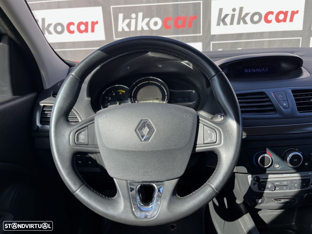 Renault Mégane 1.5 dCi Confort SS - 19
