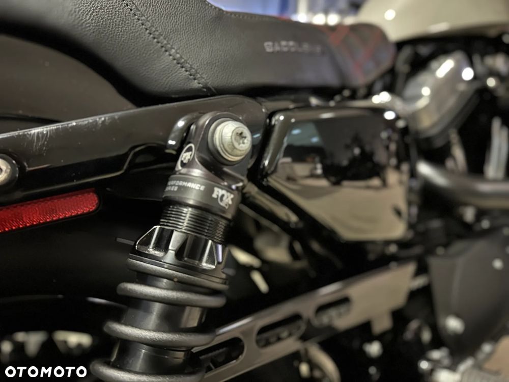 Harley-Davidson Sportster Forty-Eight - 28