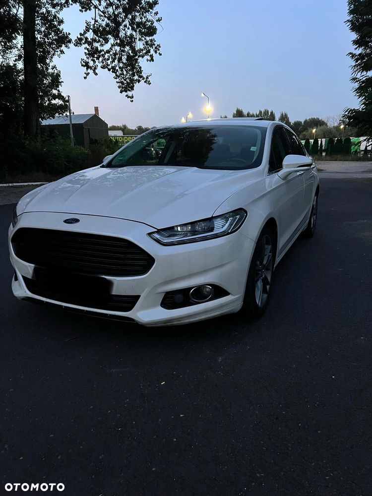 Ford Fusion - 1