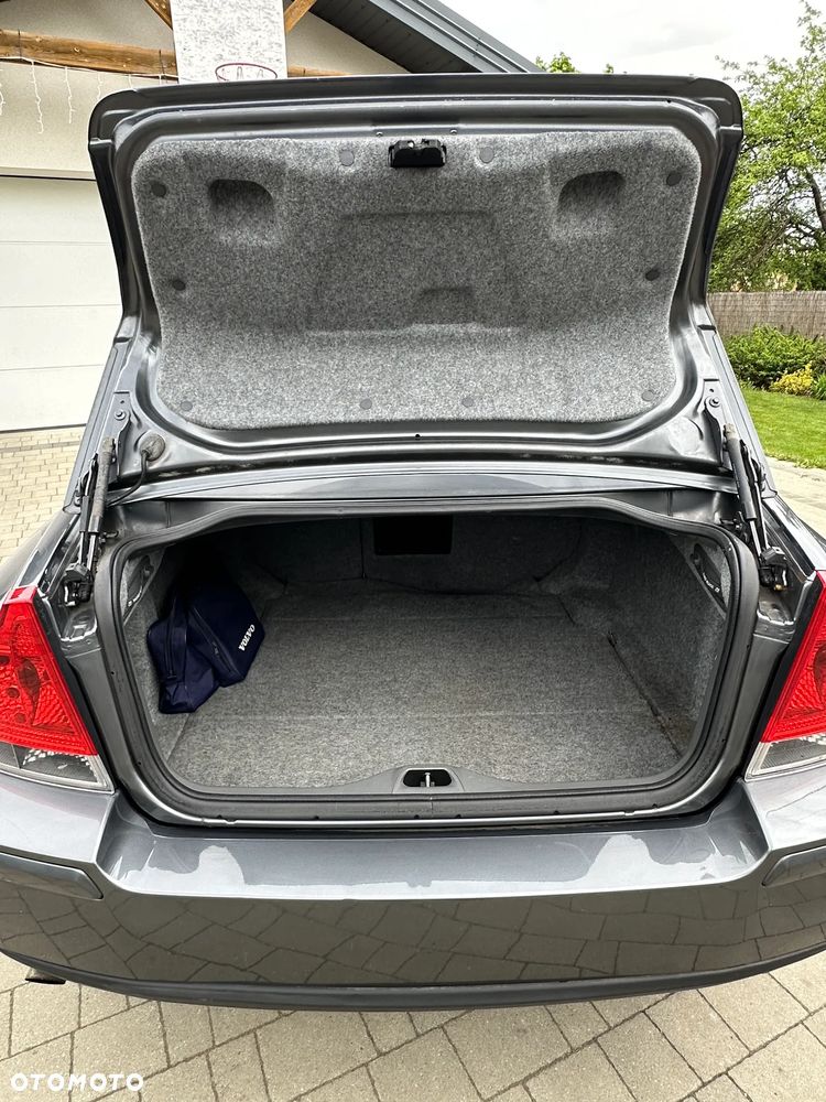 Volvo S60 2.4D Kinetic - 12