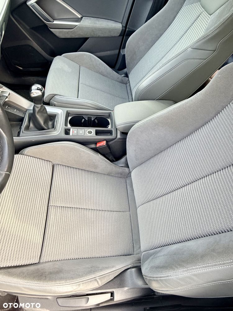 Audi Q3 35 TFSI - 8