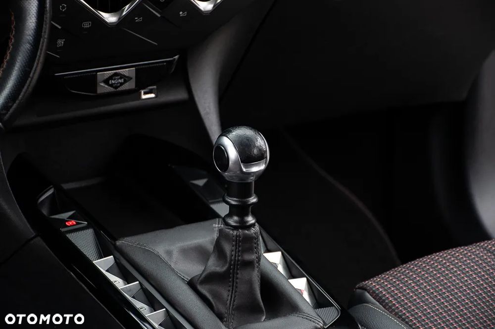 DS Automobiles DS 3 Crossback 1.5 BlueHDi Performance Line - 34