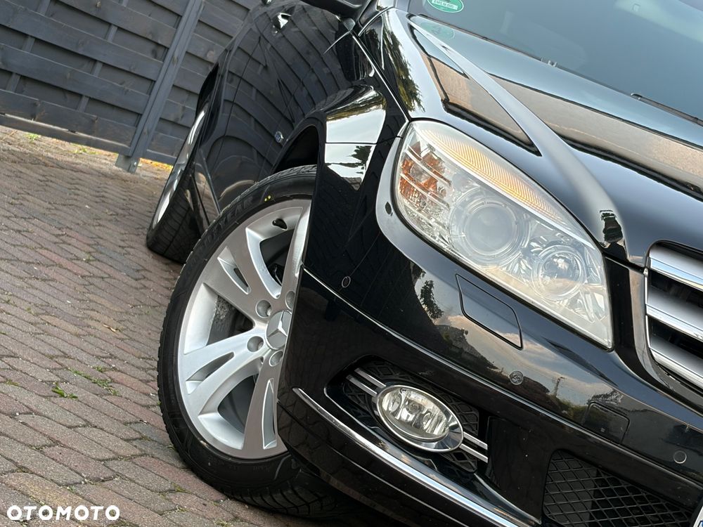 Mercedes-Benz Klasa C 180 Kompressor BlueEFFICIENCY Avantgarde - 9