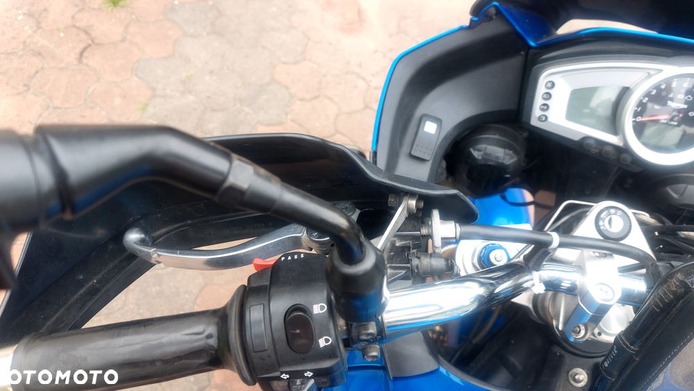 Triumph Tiger - 9