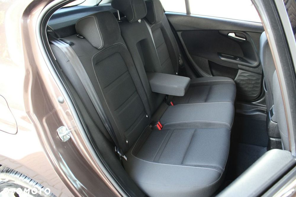 Fiat Tipo 1.4 T-Jet 16v Lounge - 12