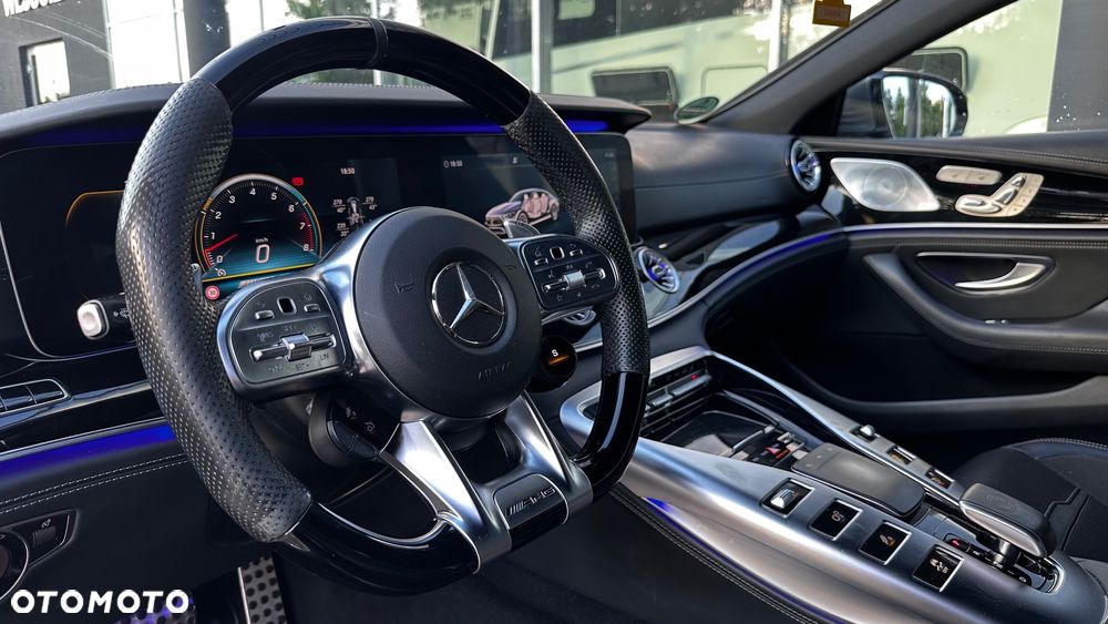 Mercedes-Benz AMG GT 43 4-Matic+ - 35