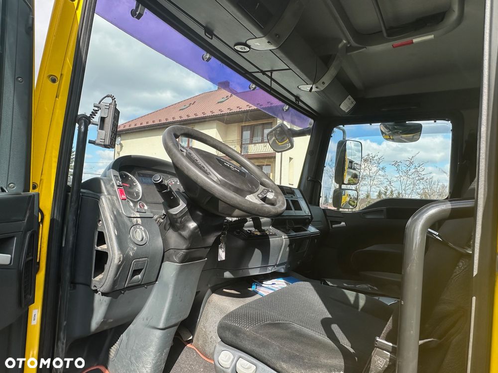 MAN TGM 18.250  2011 Pomoc Drogowa Laweta Widły - 11