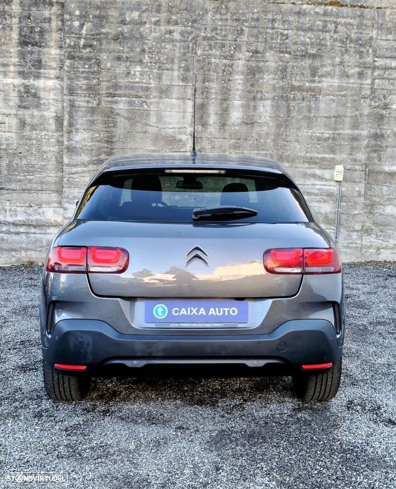 Citroën C4 Cactus 1.2 PureTech Shine EAT6 - 34