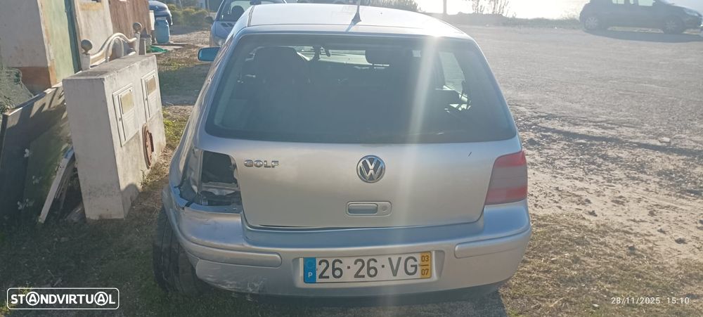 VW Golf - 5
