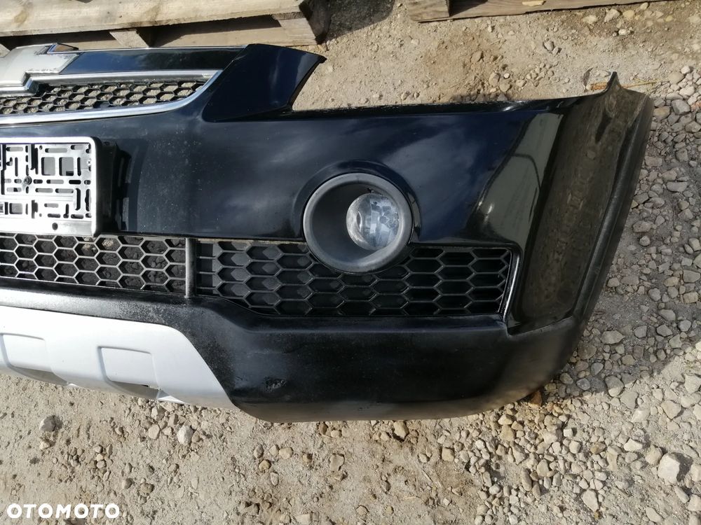 Chevrolet Captiva C100 zderzak przód maska błotniki kod lakieru 19U Black Mica bez korozji EU - 9