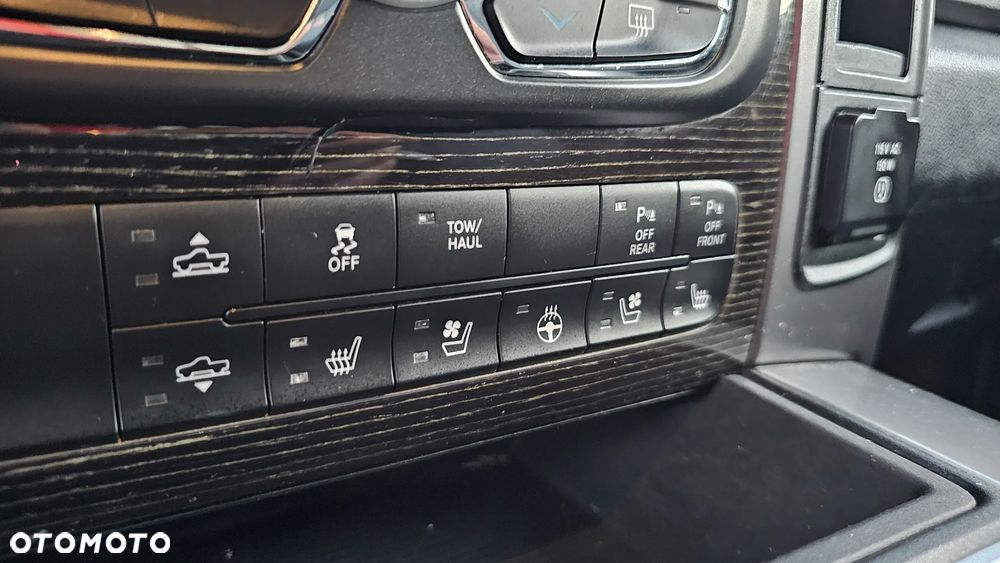 RAM 1500 Crew Cab Limited - 27