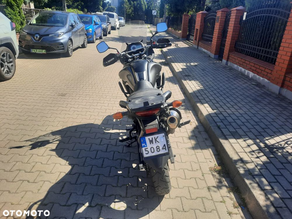 Suzuki V-STROM - 2