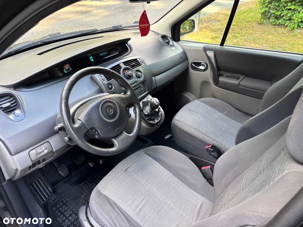Renault Scenic - 5