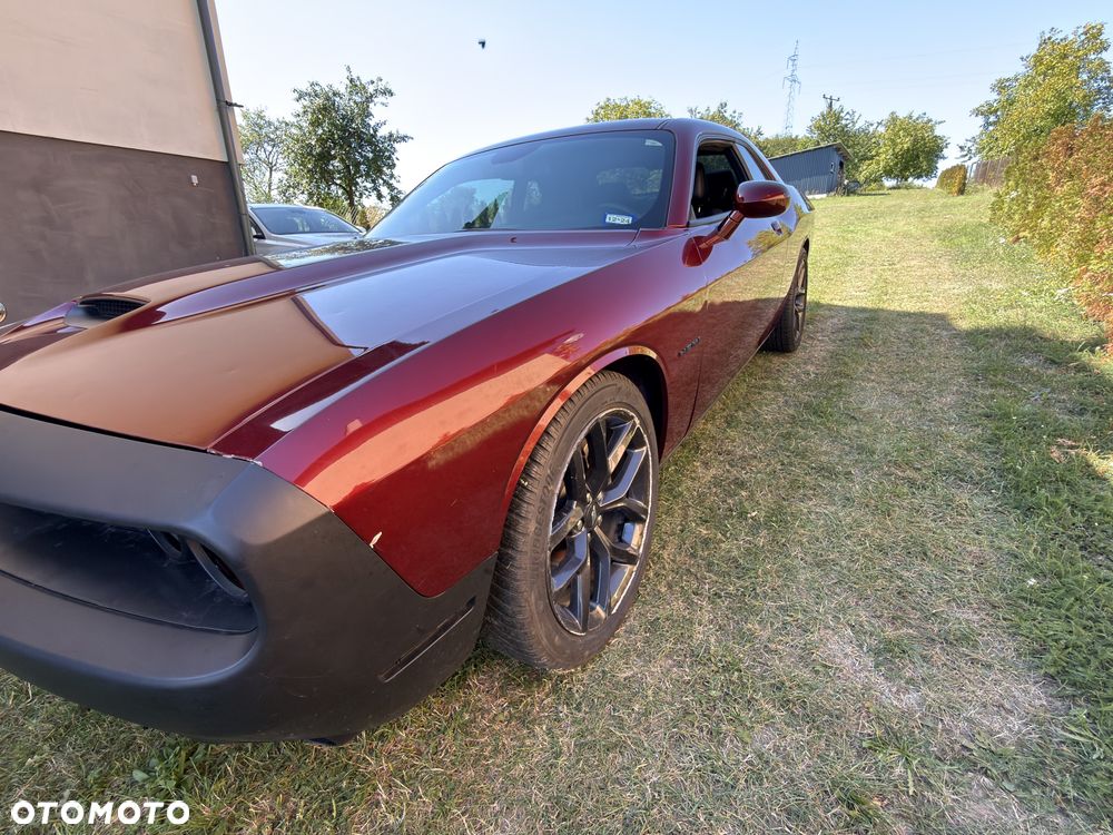 Dodge Challenger 5.7 R/T - 4