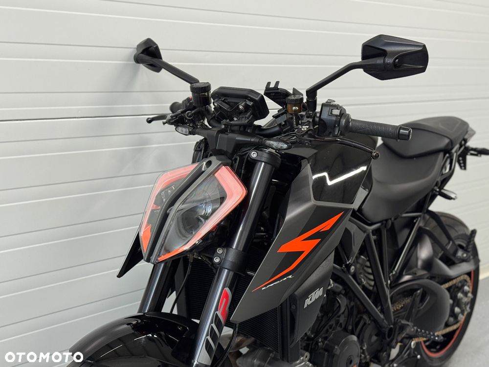 KTM Super Duke - 22