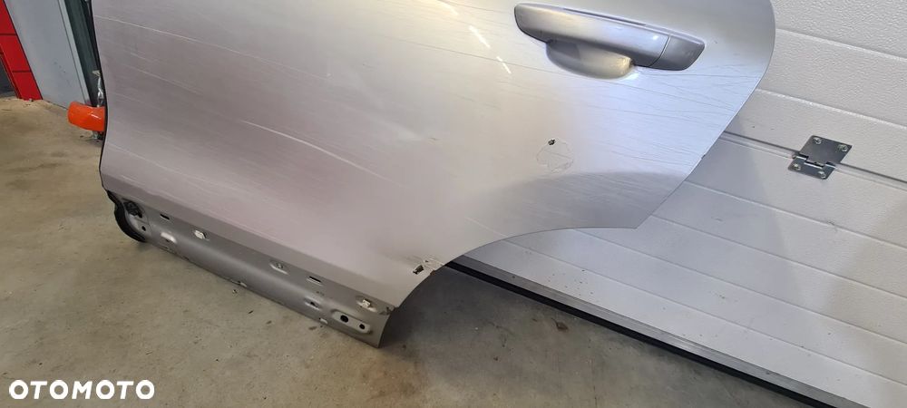 VW TOUAREG 7P 10-18R DRZWI LEWY TYŁ LX7W - 3