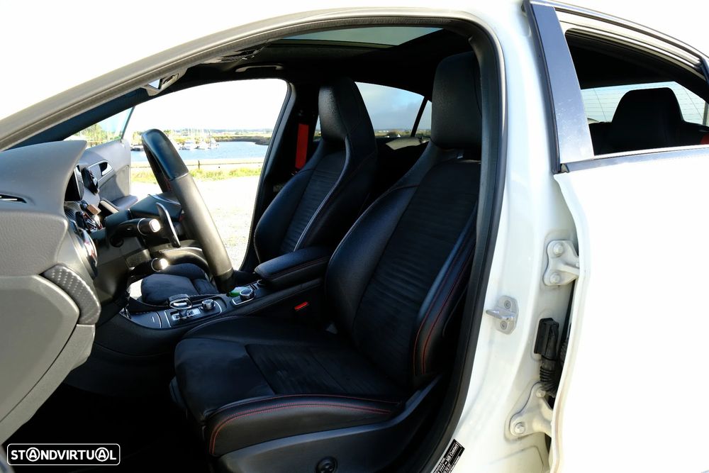 Mercedes-Benz A 45 AMG 4Matic Speedshift 7G-DCT - 11