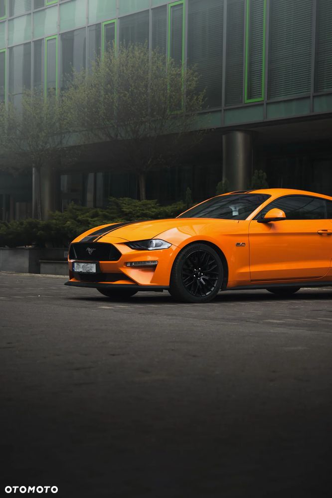 Ford Mustang - 21