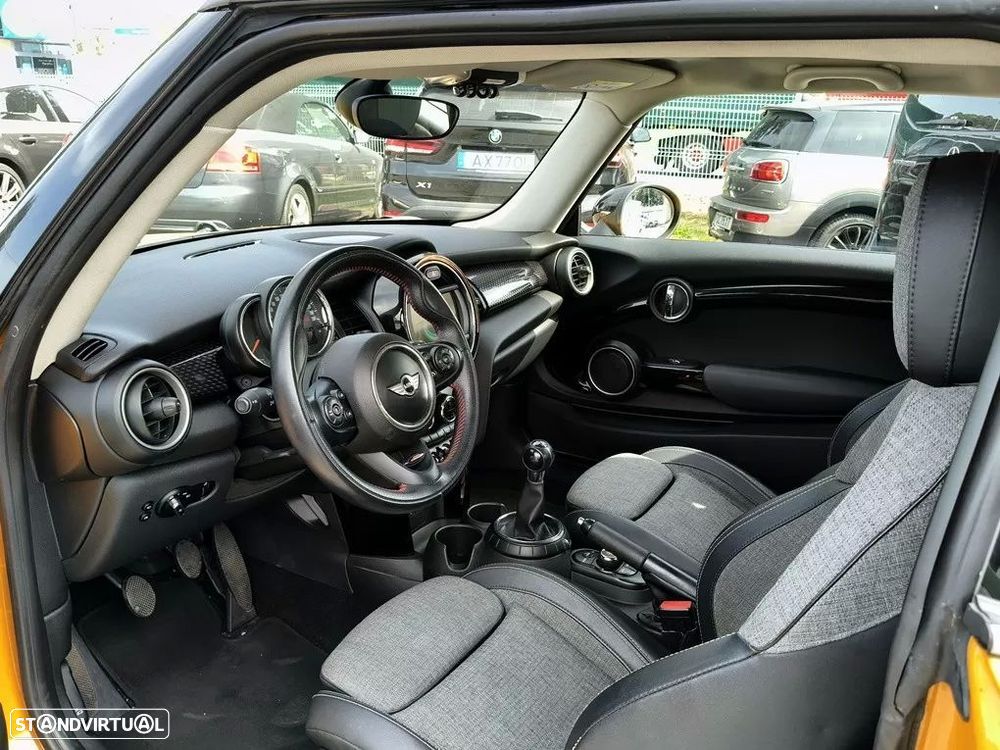 MINI 3 Portas Cooper SD - 23