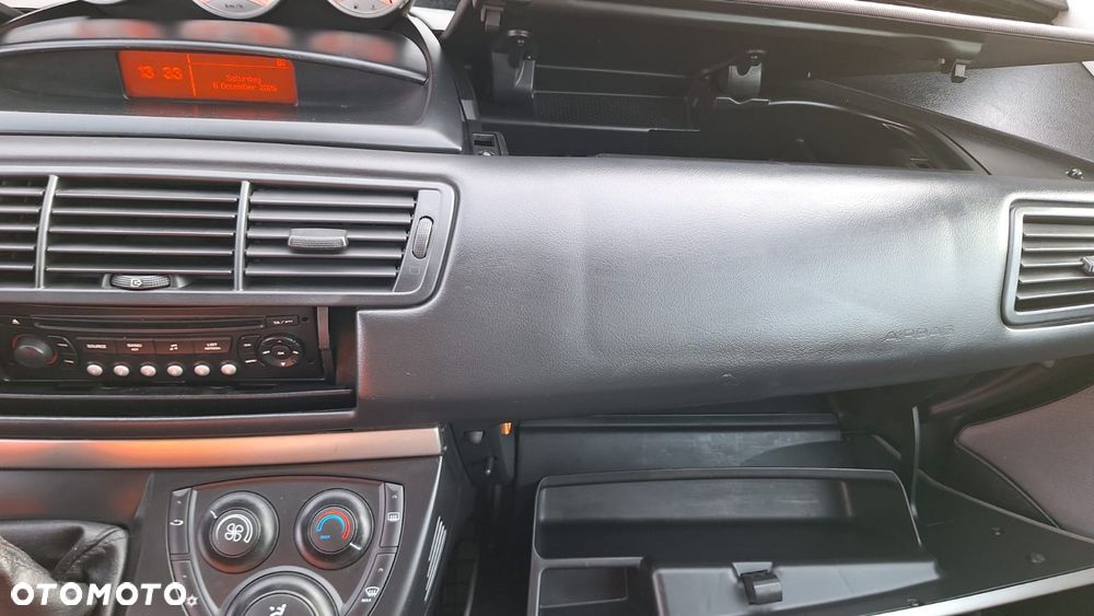 Peugeot 807 2.0 HDi Trendy - 10