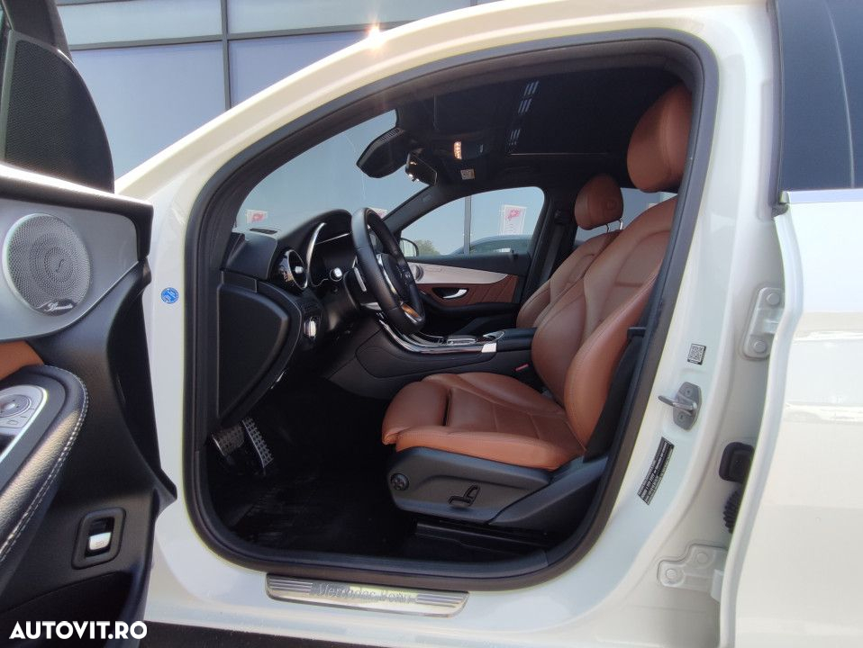 Mercedes-Benz GLC Coupe 300 d 4MATIC - 12