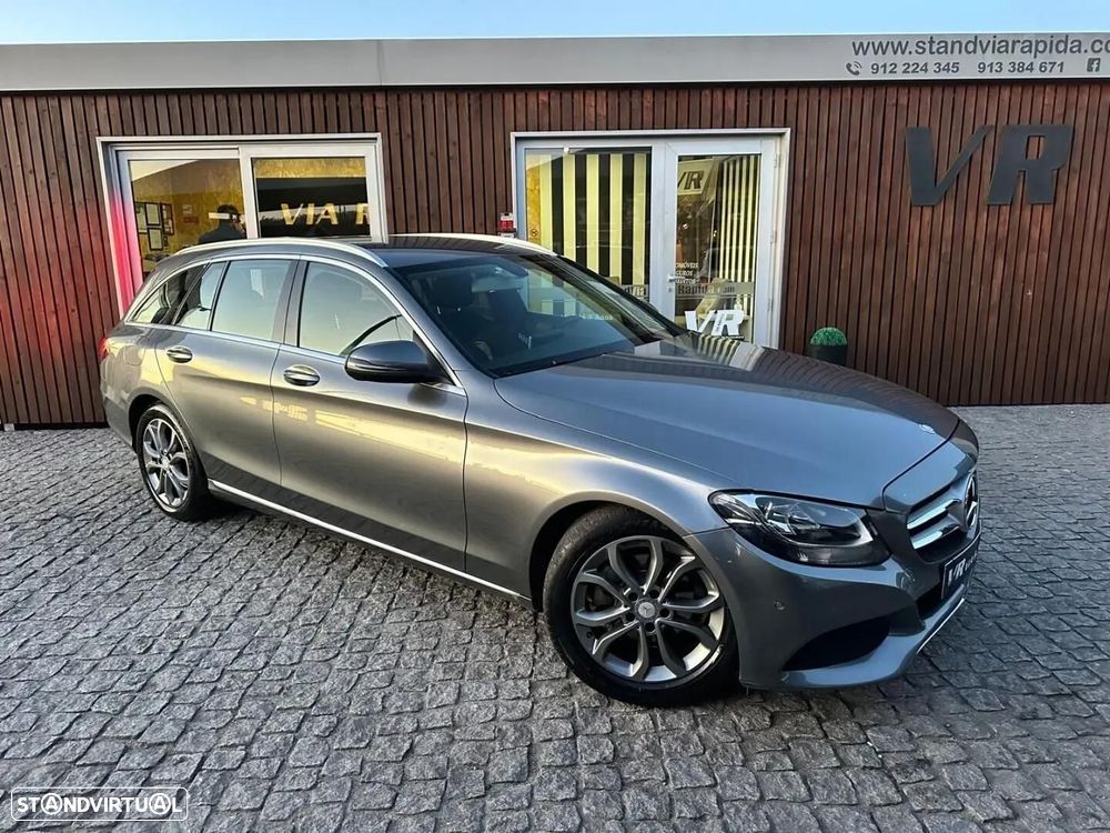 Mercedes-Benz C 200 - 25