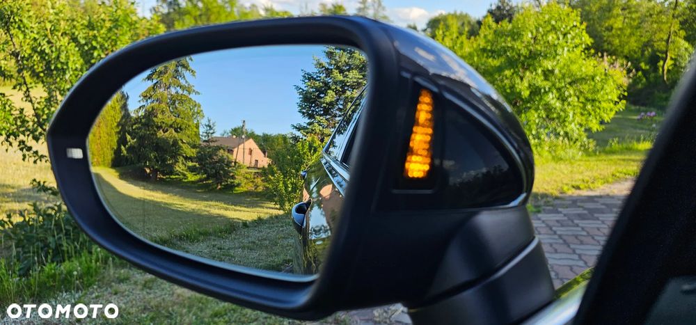 Volkswagen Passat 2.0 TDI EVO Elegance - 26