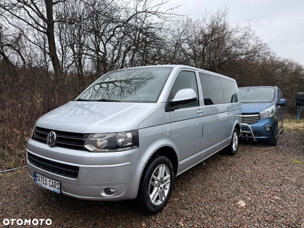 Volkswagen Caravelle - 31