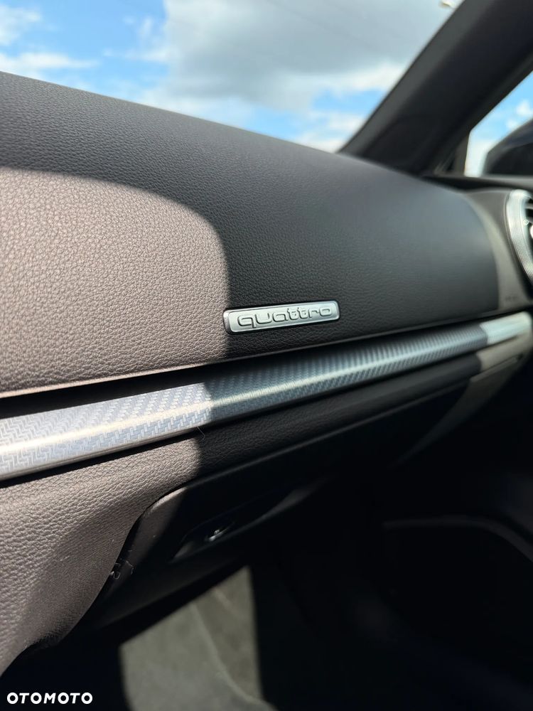Audi RS3 Limousine - 27