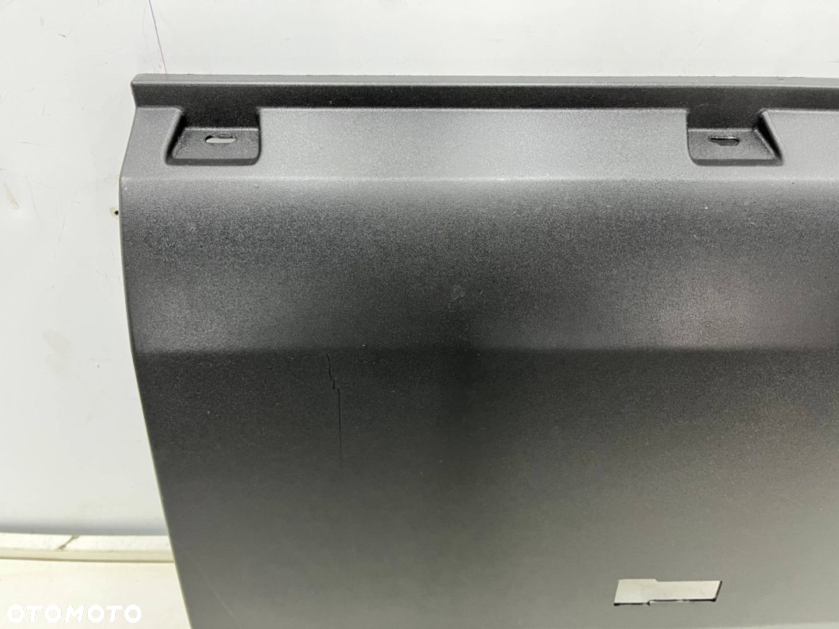 Listwa Iveco daily 4 IV 14r.- lewa nakładka boczna karoseryjna długość 685mm. 5801821757 - 4