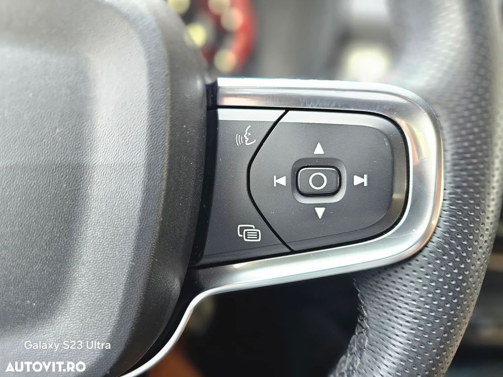 Volvo XC 40 T4 Geartronic Inscription - 21