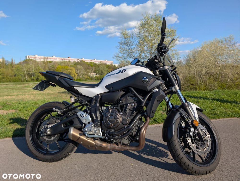 Yamaha MT - 1