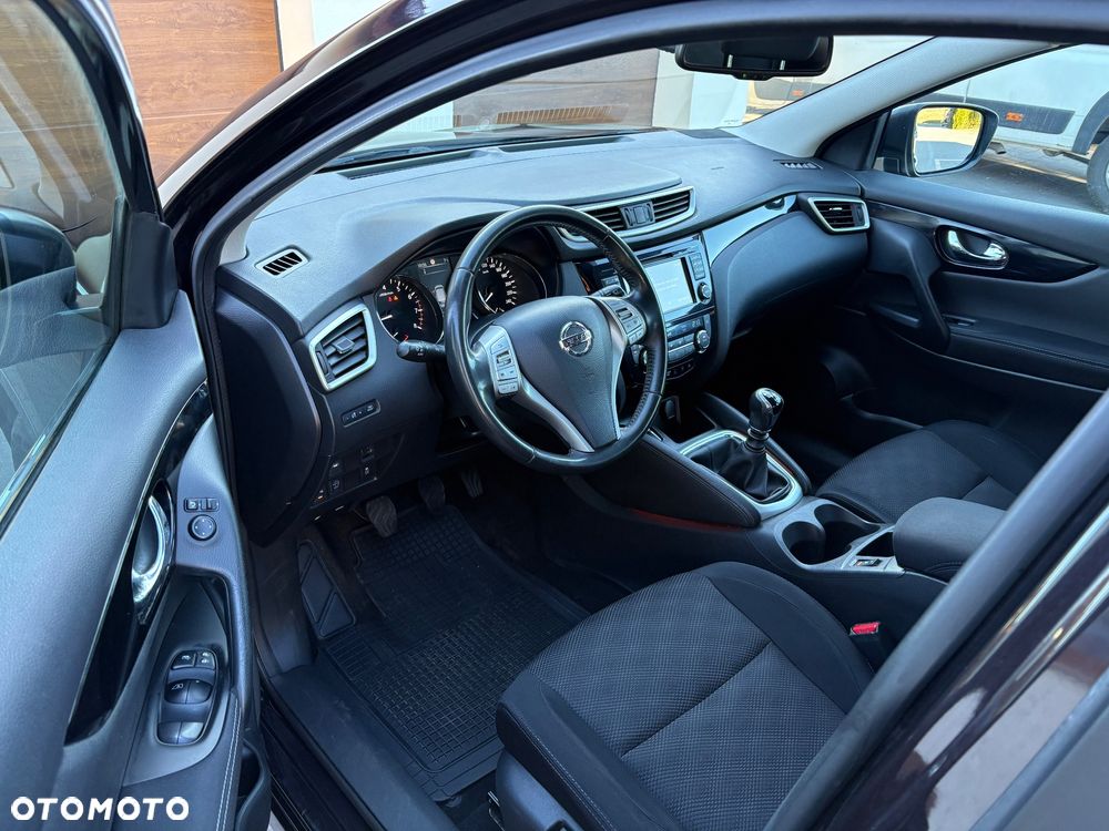Nissan Qashqai 1.2 DIG-T N-Vision - 7