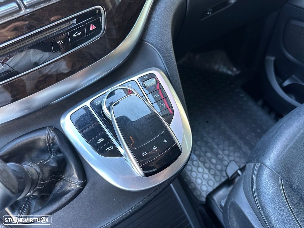 Mercedes-Benz V 220 CDi Avantgarde - 18