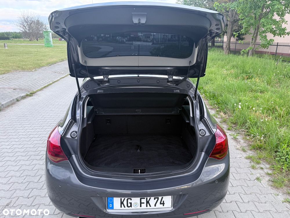 Opel Astra 1.4 Turbo Cosmo - 12