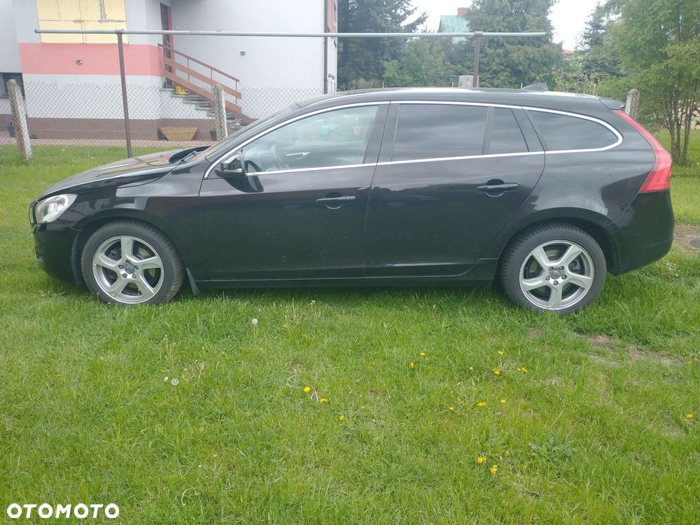 Volvo V60 - 2