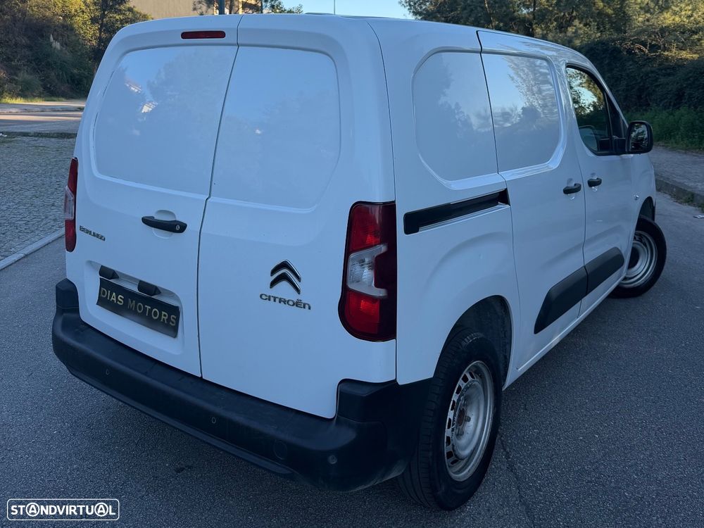 Citroen Berlingo 2023 photo 2