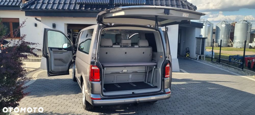 Volkswagen Multivan - 17