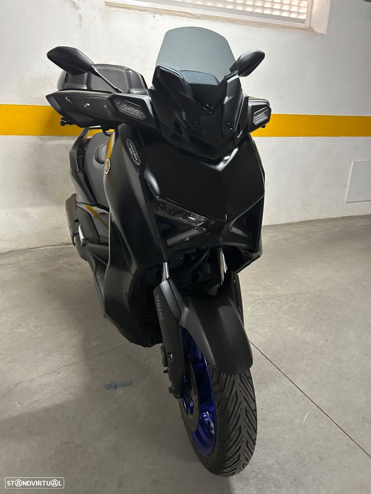 Yamaha X-Max Tech max - 6