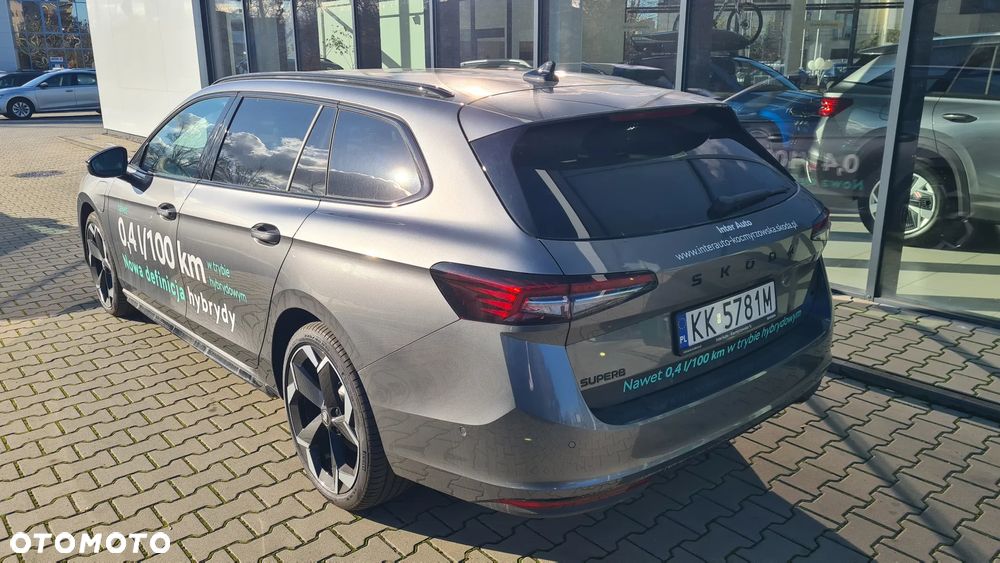 Skoda Superb 1.5 TSI Sportline DSG - 6