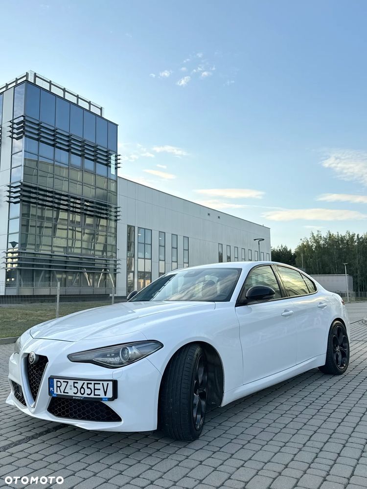 Alfa Romeo Giulia 2.0 Turbo Veloce - 6